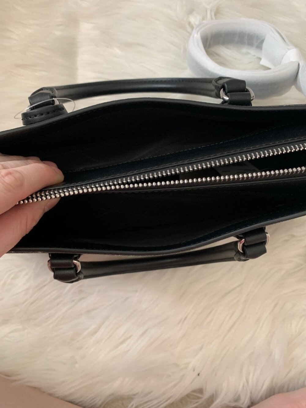 MICHAEL KORS Arden Signature Logo Star Medium Satchel in Black/Silver - Picture 7 of 8